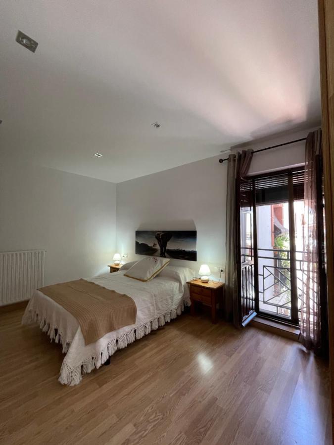 Casa Rural Los Abuelos โมนาชิล ภายนอก รูปภาพ